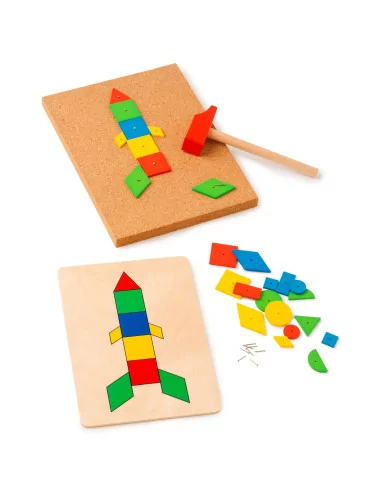 Toys for life - Zatloukání geometrických tvarů